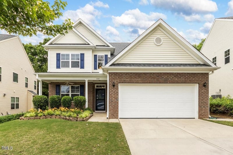 213 Florence Dr, Clayton, NC 27527