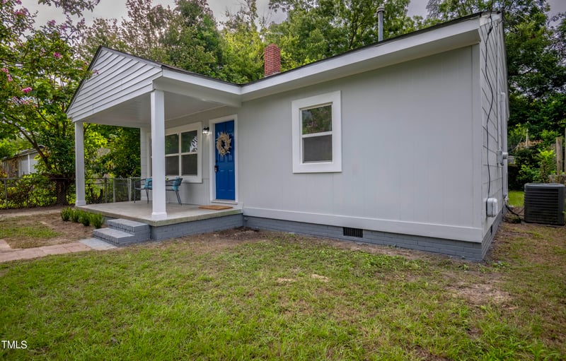 213 Gertrude St, Fayetteville, NC 28303