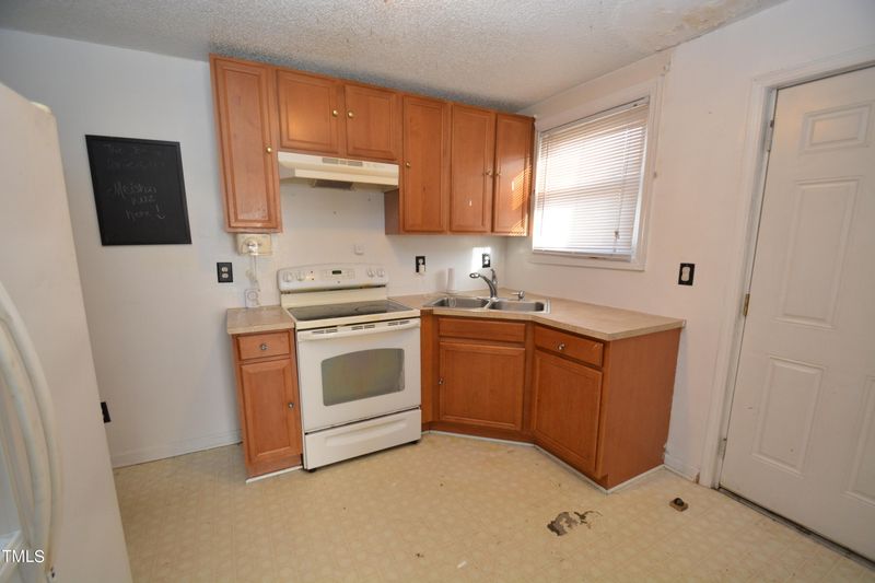 213 S Guthrie Ave, Durham, NC 27703