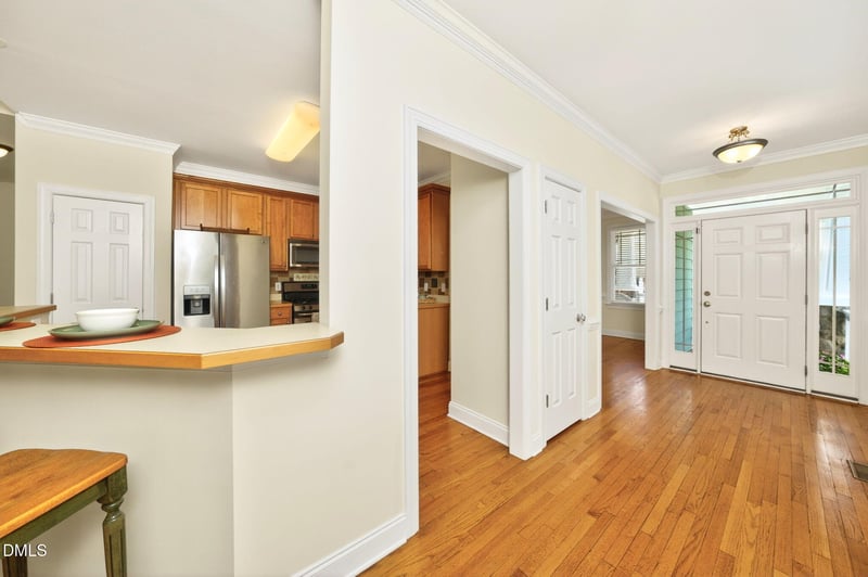213 Homegate Cir, Apex, NC 27502