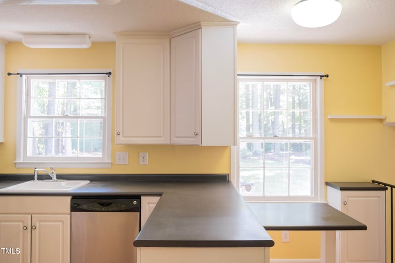 213 Howland Ave, Cary, NC 27513