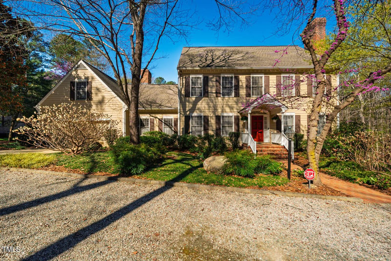 213 Huntington Dr, Chapel Hill, NC 27514