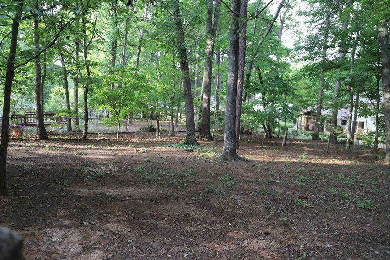 213 Indigo Dr, Cary, NC 27513
