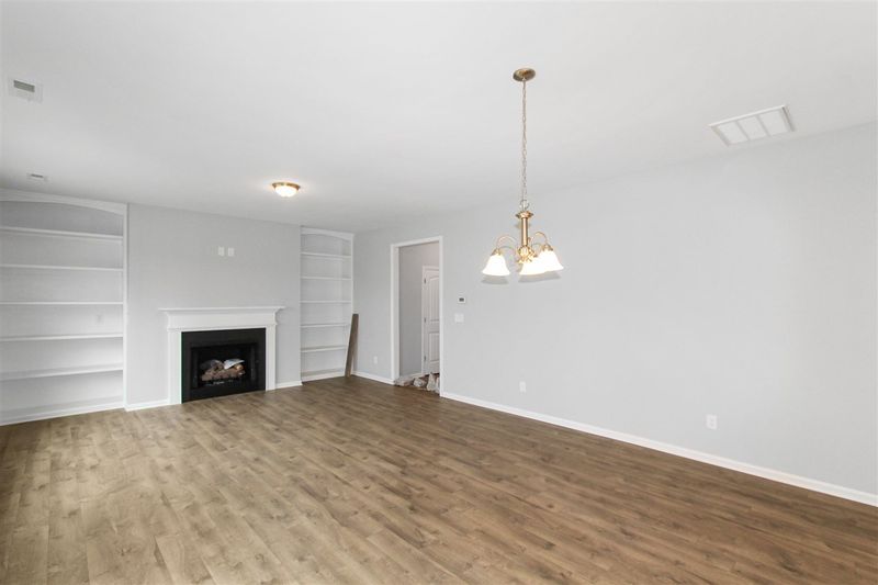 213 S Kramer Pa, Clayton, NC 27527
