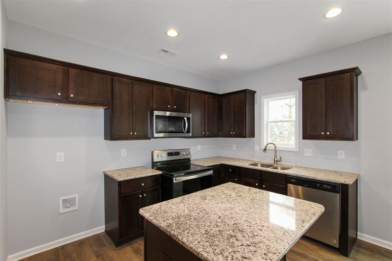 213 S Kramer Pa, Clayton, NC 27527