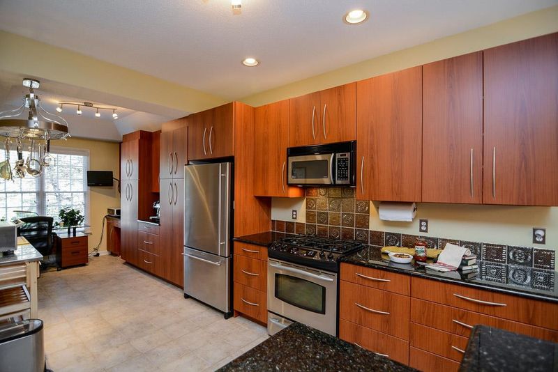 213 Lilliput Ln, Wake Forest, NC 27587