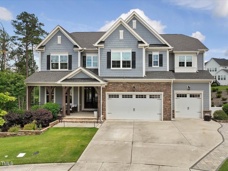 213 Lofty Oak Ln, Holly Springs, NC 27540