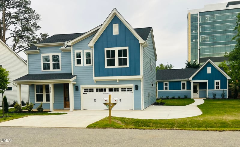213 Maple Ave, Holly Springs, NC 27540