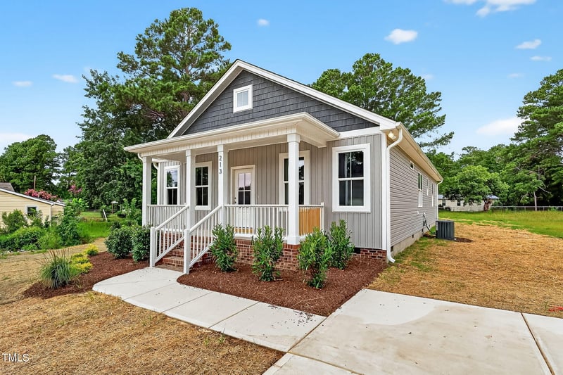 213 Maye St, Dunn, NC 28334
