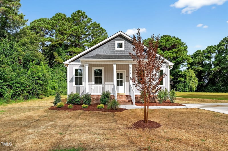 213 Maye St, Dunn, NC 28334