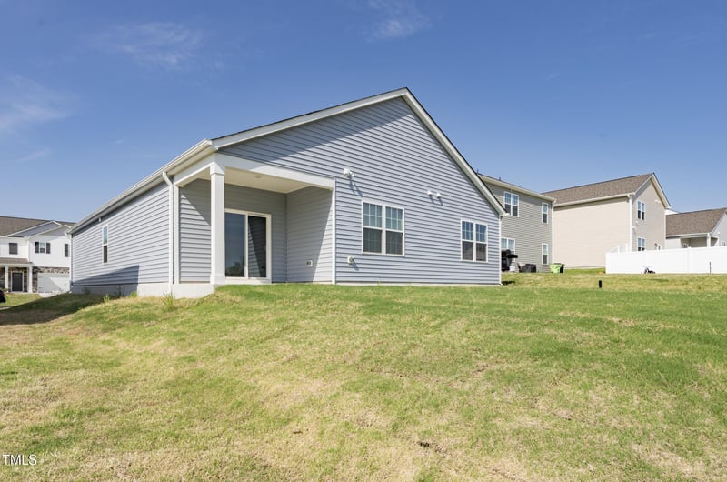213 Moore Creek Dr, Fuquay Varina, NC 27526
