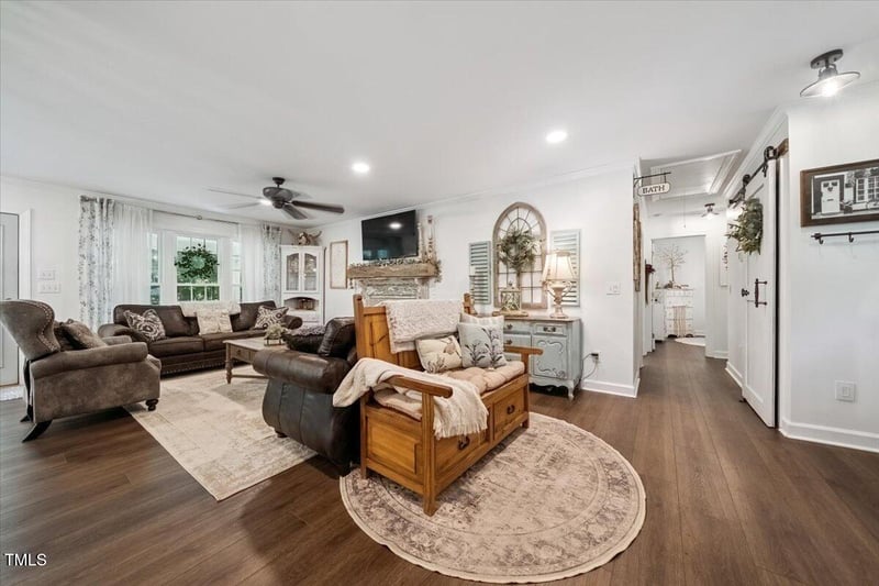 213 Oakcrest Dr, Wake Forest, NC 27587