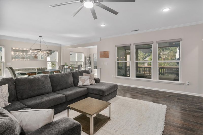 213 Oakmere Dr, Cary, NC 27513