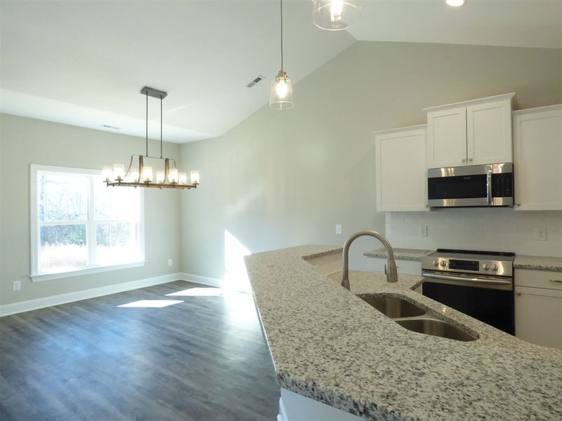 213 Pleasant Ridge Ct, Benson, NC 27504