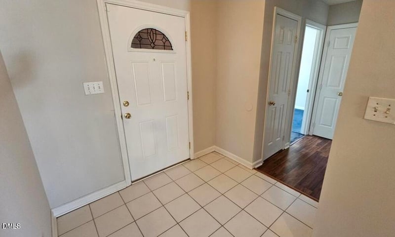 213 Plowlan Ct, Knightdale, NC 27545