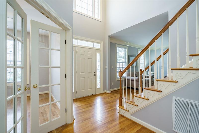 213 Plyersmill Rd, Cary, NC 27519