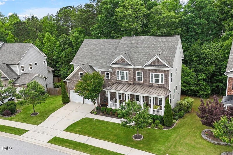 213 Preatonwood Dr, Apex, NC 27539