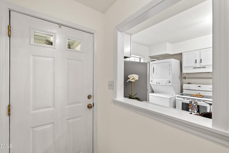 213 Schultz St, Chapel Hill, NC 27514