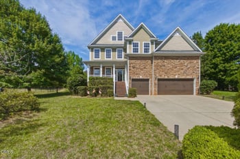 213 Sea Biscuit Ln, Apex, NC 27539
