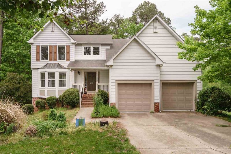 213 Smokemont Dr, Cary, NC 27513