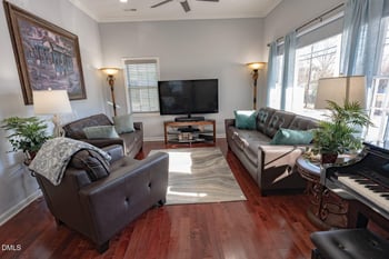 213 South St, Raleigh, NC 27601