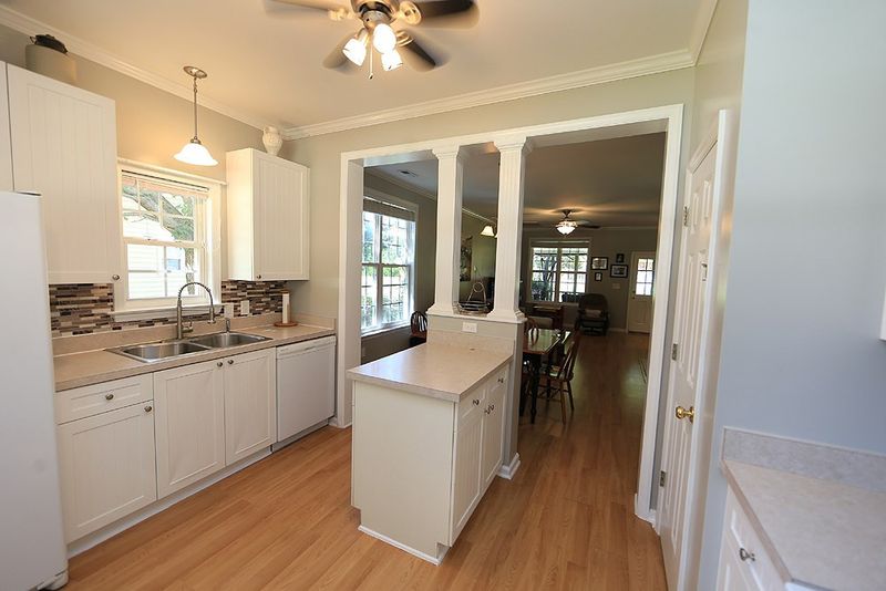 213 Stansbury Ln, Clayton, NC 27527