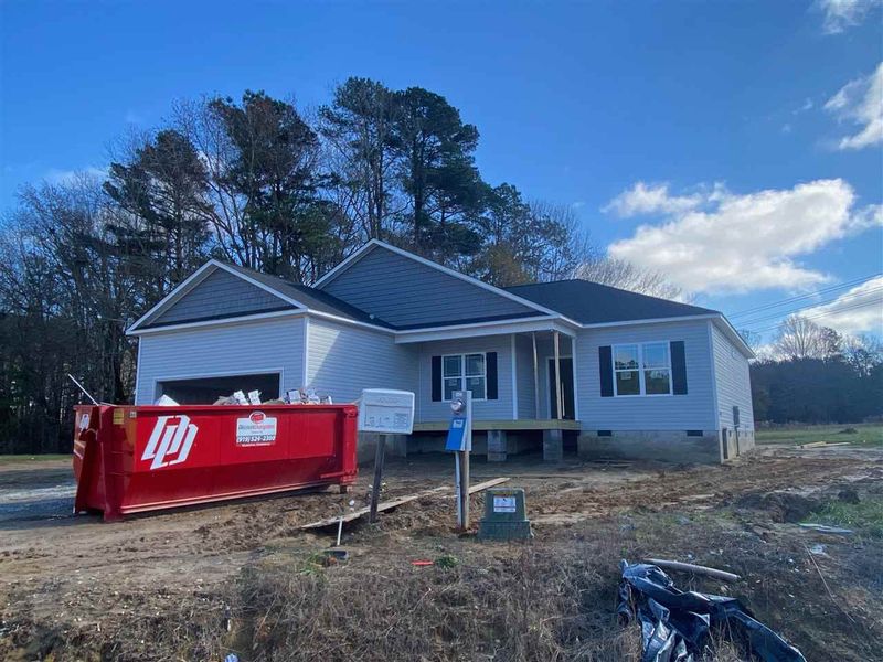 213 Stratocastor Dr, Zebulon, NC 27597