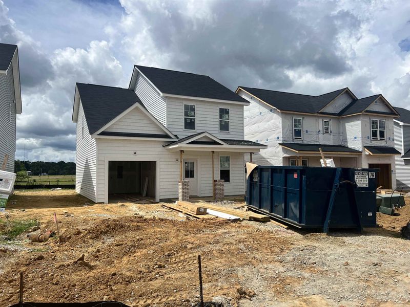 213 Sturgeon St, Smithfield, NC 27577