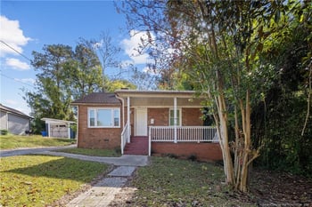 213 Sunset Ave, Fayetteville, NC 28301