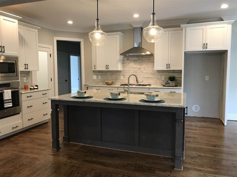 213 Sunset Bluffs Dr, Fuquay Varina, NC 27526