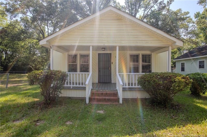 213 Triangle Pl, Fayetteville, NC 28312