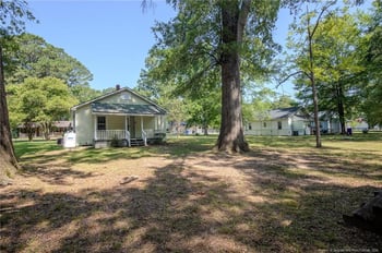 213 Triangle Pl, Fayetteville, NC 28312