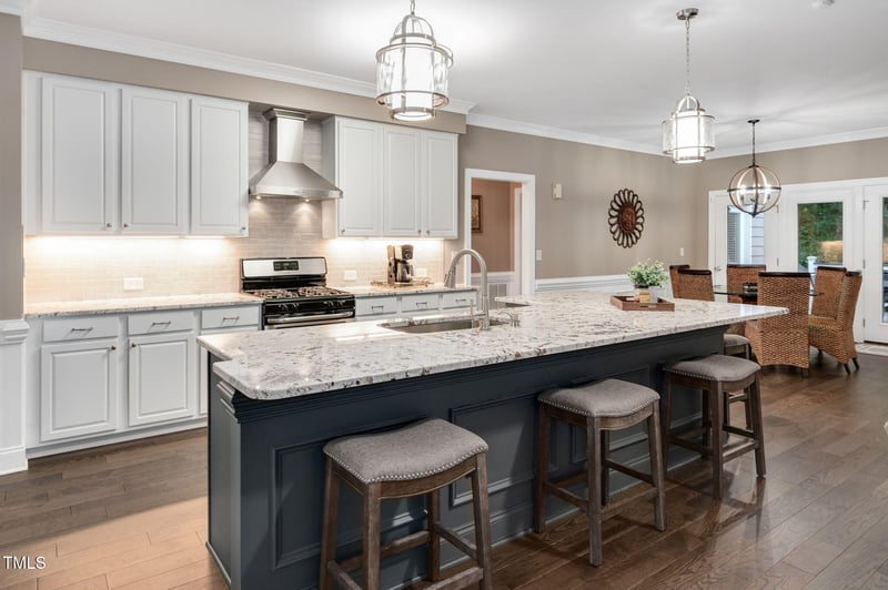 213 Vatersay Dr, Apex, NC 27502