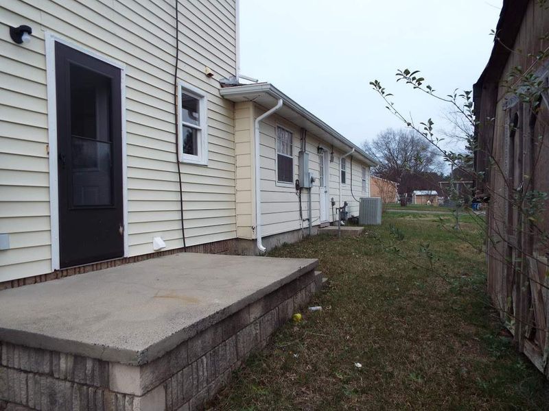 213 Walton St, Durham, NC 27703