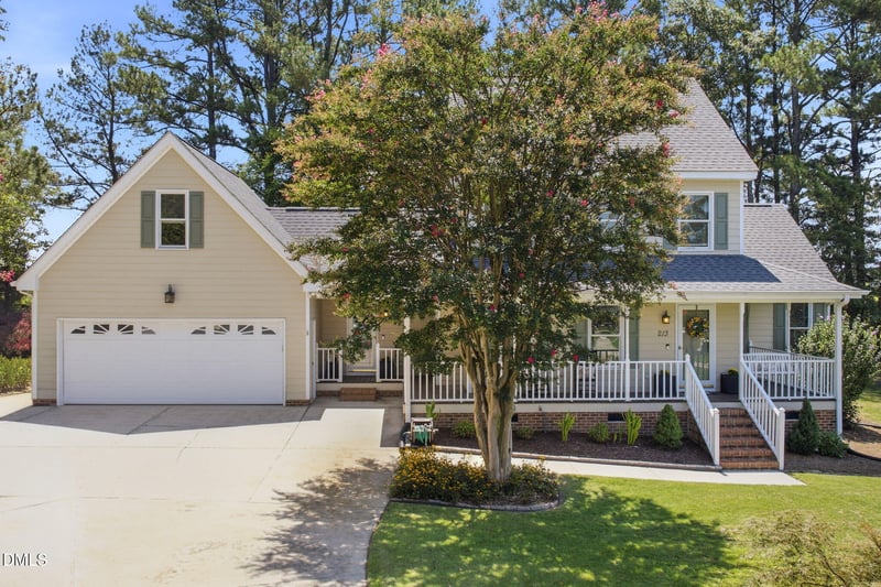 213 Windsor Dr, Angier, NC 27501