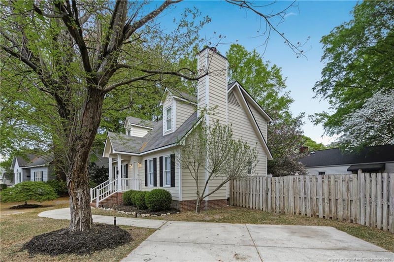 2130 Hull Rd, Fayetteville, NC 28303