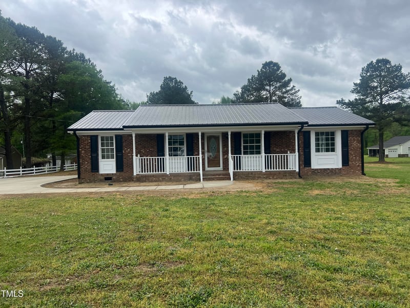 2130 Pearidge Rd, Angier, NC 27501
