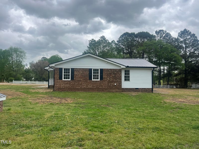 2130 Pearidge Rd, Angier, NC 27501