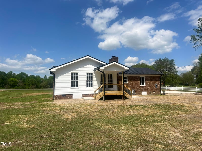 2130 Pearidge Rd, Angier, NC 27501