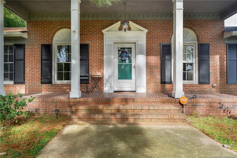 2131 Sapona Rd, Fayetteville, NC 28312