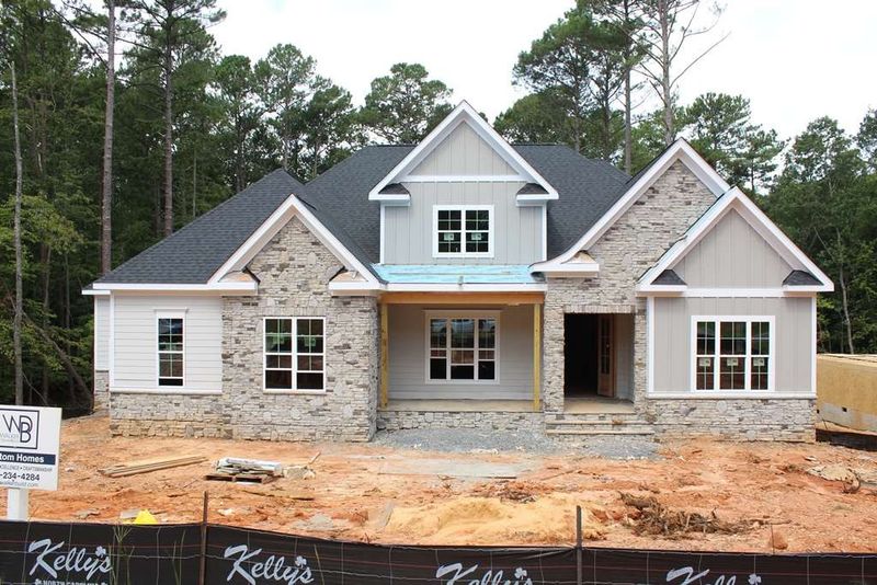 2132 Gardenbrook Dr, Raleigh, NC 27606