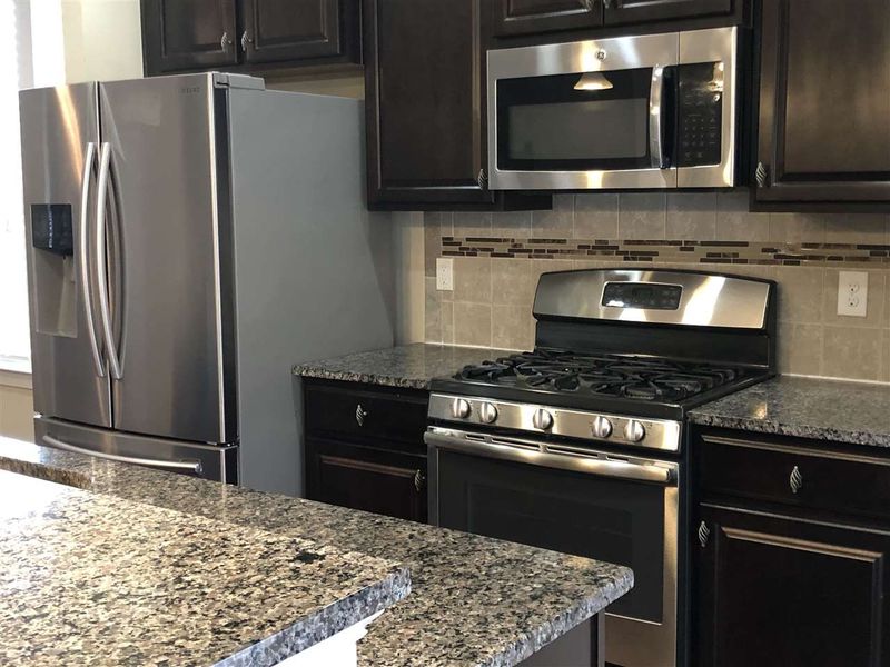 2132 Junewood Ln, Morrisville, NC 27560