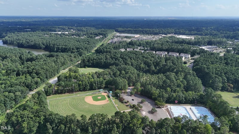 2132 Royal Berry Ct, Cary, NC 27511