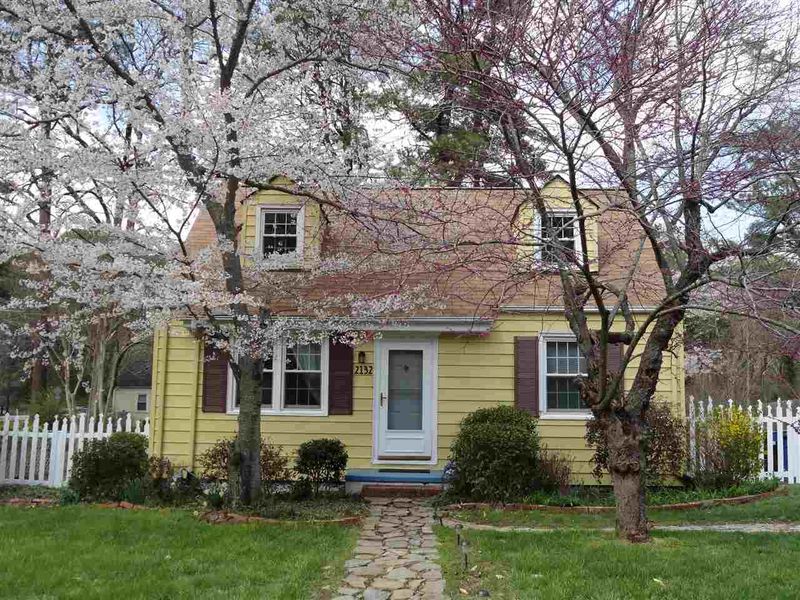 2132 Sunset Ave, Durham, NC 27705
