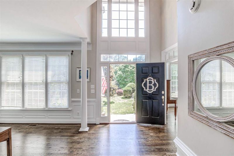 2132 Tibwin Dr, Raleigh, NC 27606