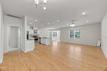 2132 Water Marsh Trl, Fuquay Varina, NC 27526
