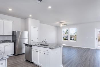 2132 Willow Gln Dr, Graham, NC 27253