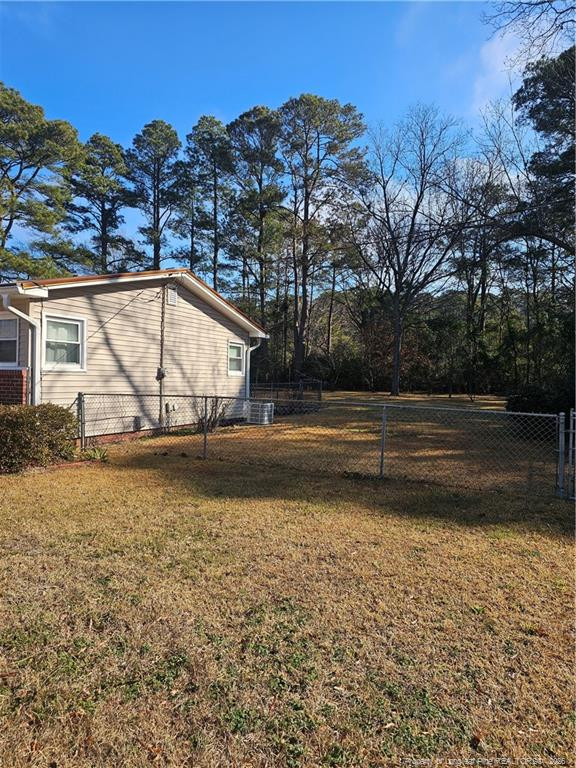 2133 Al Ray Rd, Fayetteville, NC 28312