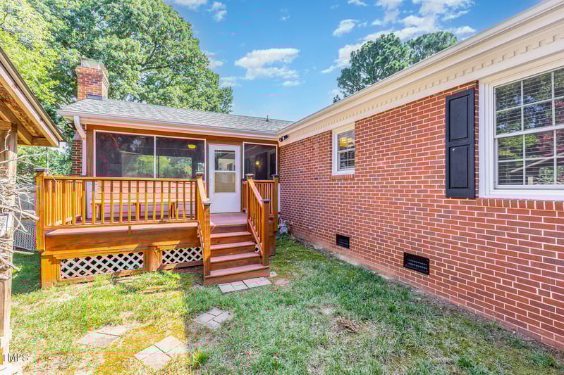 2133 Ridge Rd, Raleigh, NC 27607