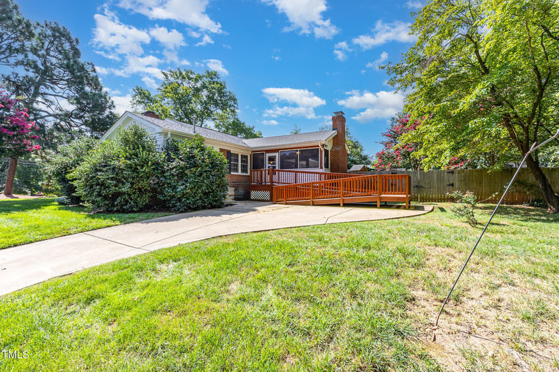 2133 Ridge Rd, Raleigh, NC 27607